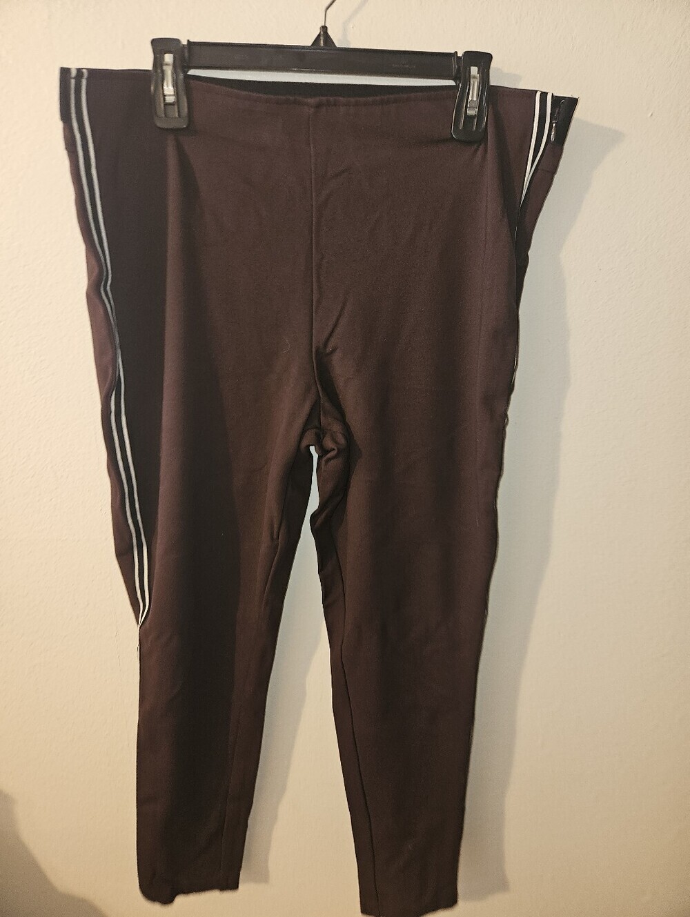 Gap Womans Brown Pants With Black/White Stripes Size Xl